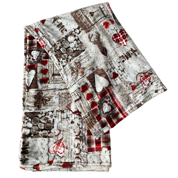 Plaid met Wintermotief 1,30 x 1,60 meter in leuk deco kistjes HOME