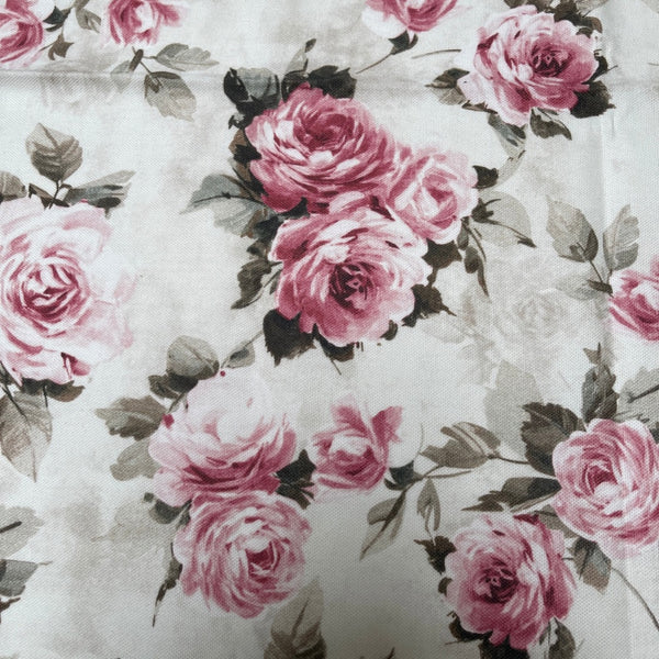 Italiaans tafelkleed 140 x 240 – Rozenmotief roze