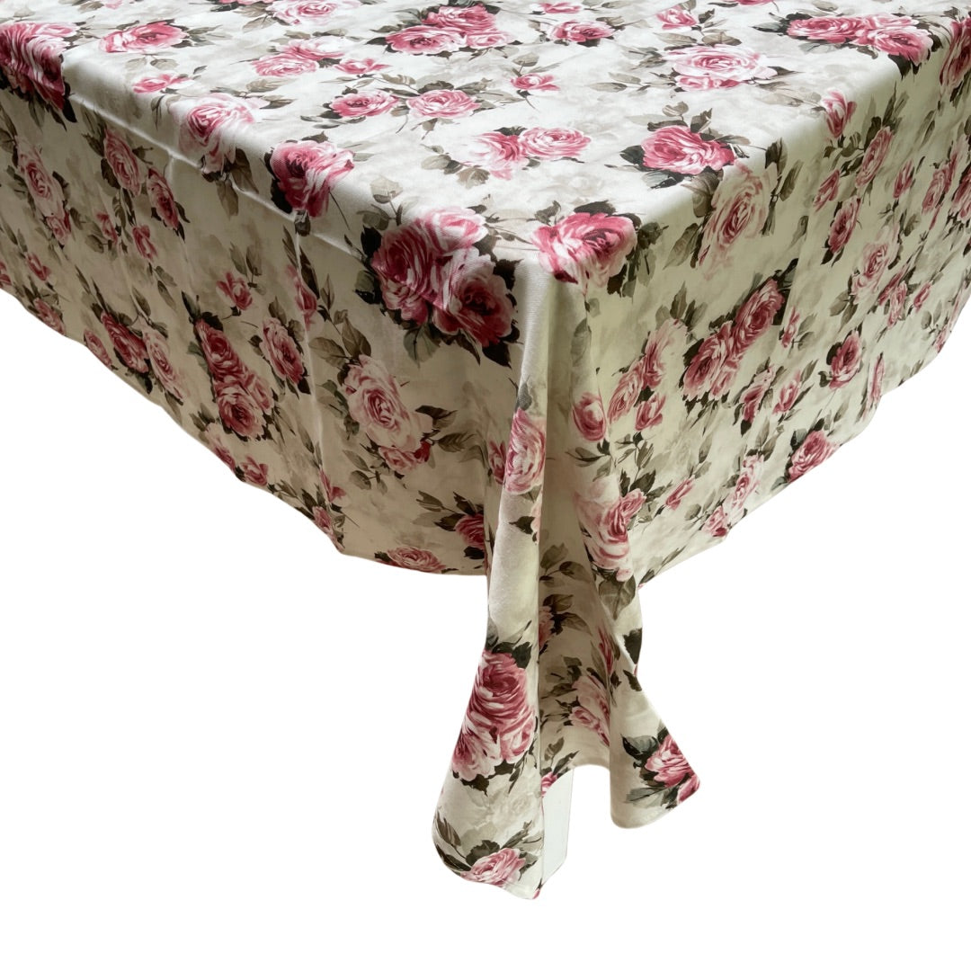 Italiaans tafelkleed 140 x 240 – Rozenmotief roze